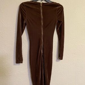 Privy Brown Velvet Long Sleeve Dress